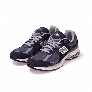 Кроссовки New Balance 2002
