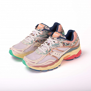 Кроссовки Saucony ProGrid Omni 9
