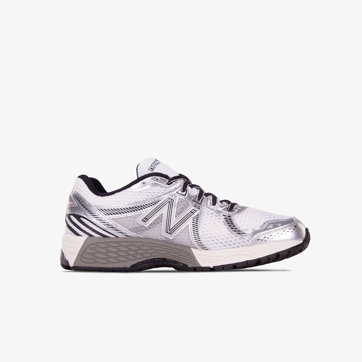 Кроссовки New Balance 860V2