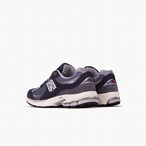 Кроссовки New Balance 2002
