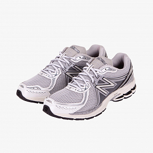 Кроссовки New Balance 860