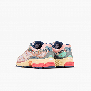 Кроссовки Saucony ProGrid Omni 9