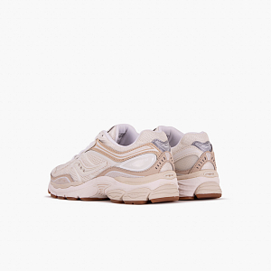 Кроссовки Saucony ProGrid Omni 9